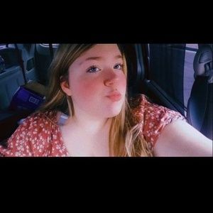 Meet your Posher, Ariana